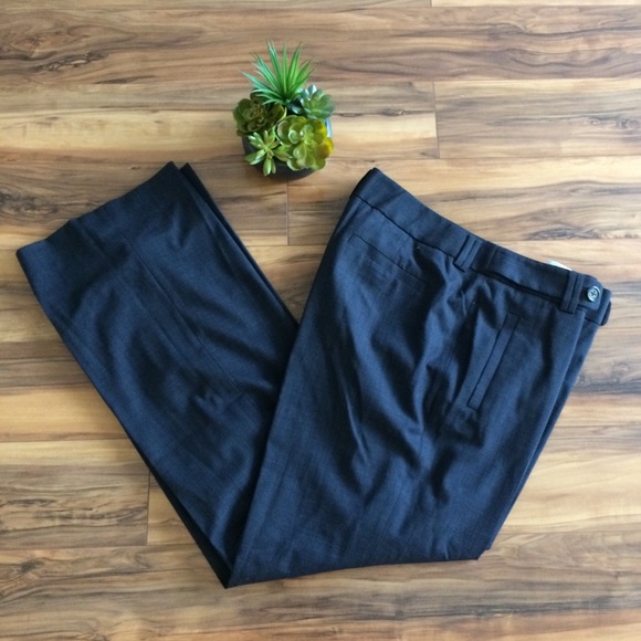 Banana Republic Pants - ✨NWT✨Banana Republic Grey Jackson Fit Pants✨